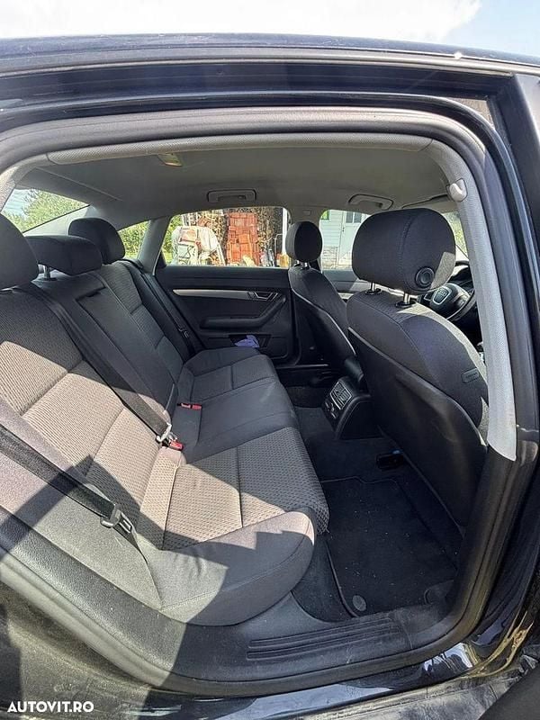 Second-hand Audi A6 140 CP (102 kW) 2005 Culoarenegru Berlinǎ