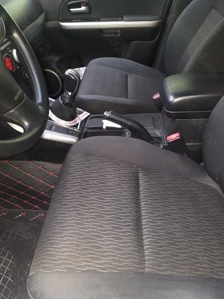 Utilizat 2013 Suzuki Grand Vitara SUV | 8.999 EUR - Imagine 1/4
