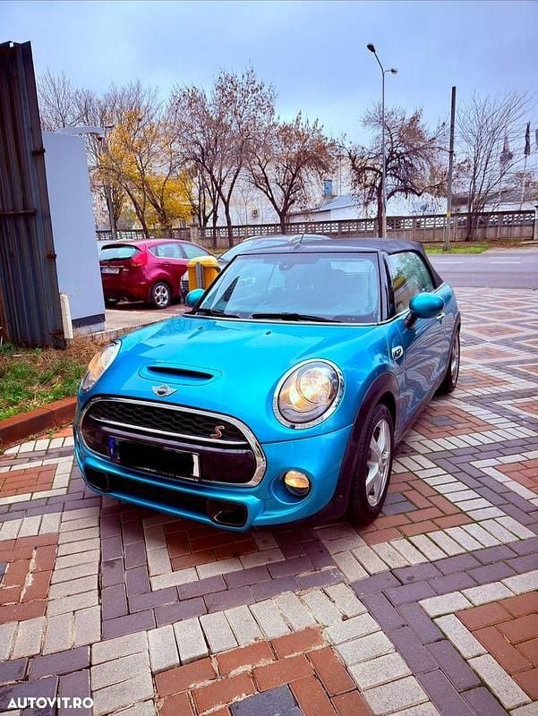 Culoareverde Utilizat 2018 Mini Cooper S Cabriolet Cabrio | 18.500 EUR - Imagine 1/4