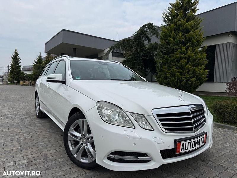 Culoarealb Utilizat 2012 Mercedes E220 Avantgarde Break | 8.390 EUR (Preț bun) - Imagine 1/4