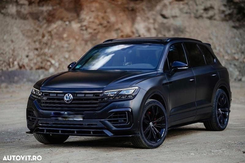 Second-hand VW Touareg R-line 286 CP (210 kW) 2019 Culoarenegru SUV