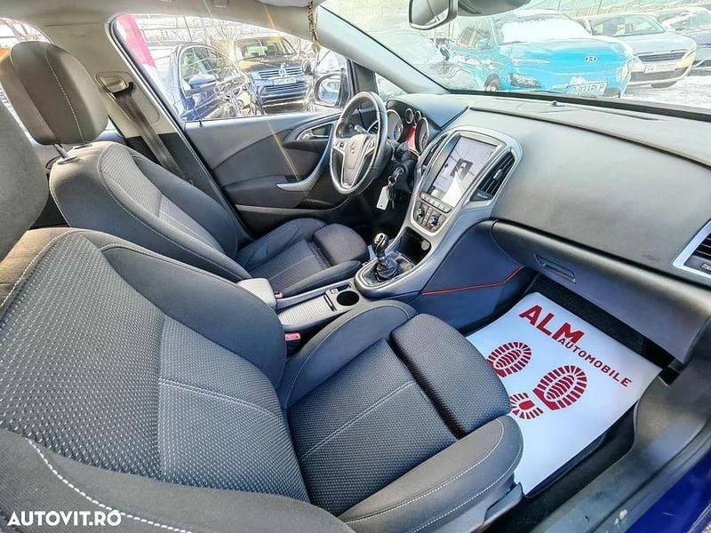Second-hand Opel Astra Energy 110 CP (80 kW) 2014 Culoarealbastru Break