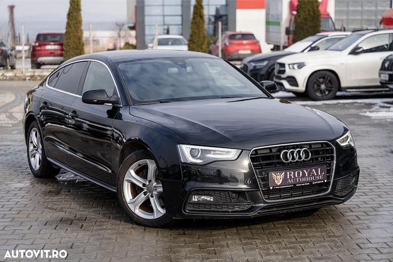 Second-hand Audi A5 S-Line 170 CP (125 kW) 2015 Culoarenegru Berlinǎ