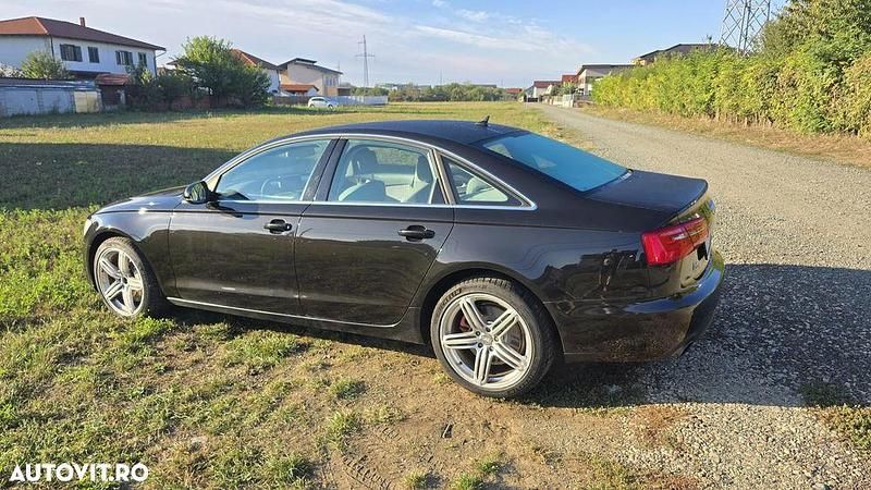 Culoarenegru Utilizat 2013 Audi A6 Comfort Berlinǎ | 13.000 EUR - Imagine 1/4