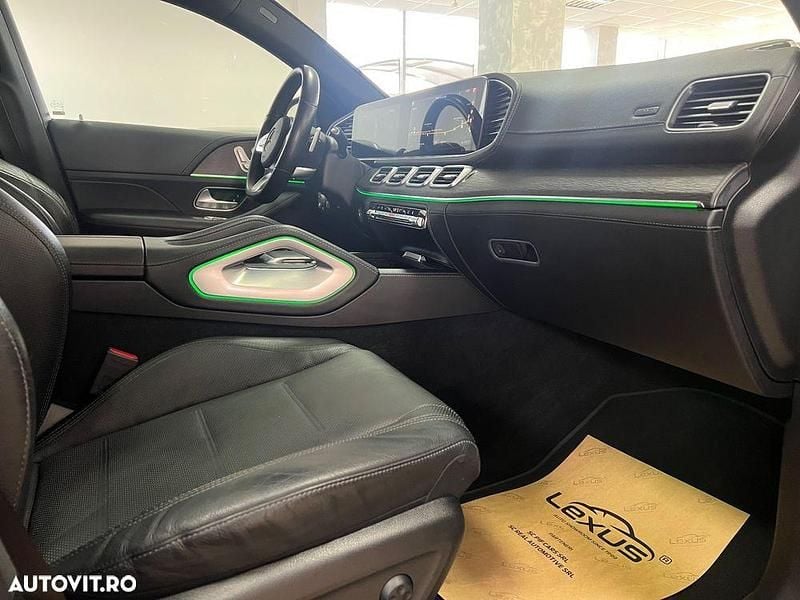 Second-hand Mercedes GLE350 AMG line 319 CP (234 kW) 2022 Culoarenegru Coupe