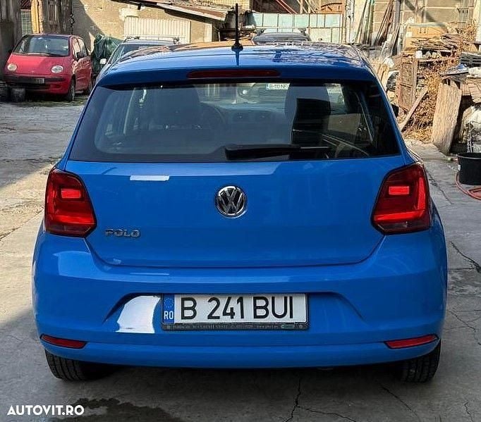 Second-hand VW Polo Trendline 60 CP (44 kW) 2016 Culoarealbastru