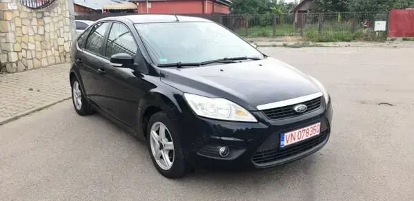 Second-hand Ford Focus 101 CP (74 kW) 2009 Negru Hatchback
