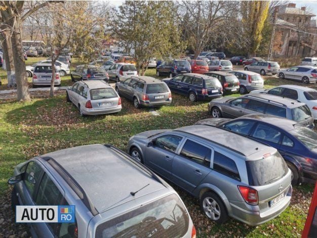 Second-hand VW Sharan 115 CP (84 kW) 2003 Rosu Monovolum