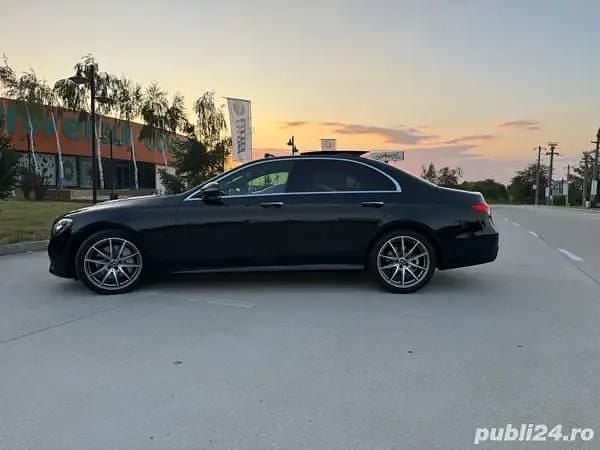 Utilizat 2023 Mercedes A200 Berlinǎ | 41.900 EUR (Super Preț) - Imagine 1/4