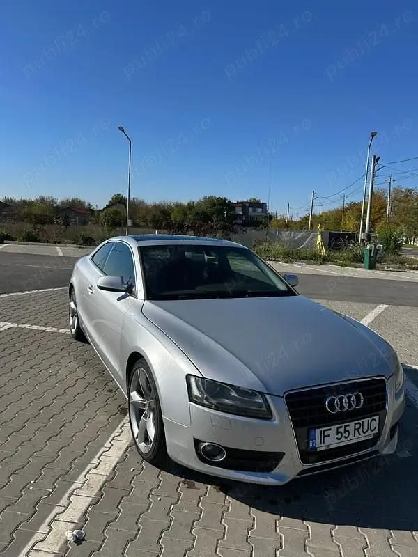 Gri Utilizat 2009 Audi A5 Coupe | 8.200 EUR (Puțin scump) - Imagine 1/4