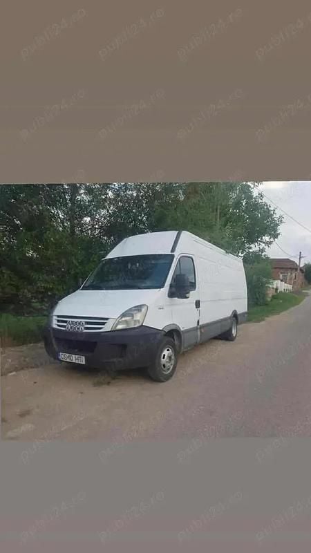 Utilizat 2008 Iveco Daily | 5.000 EUR (Super Preț) - Imagine 1/4