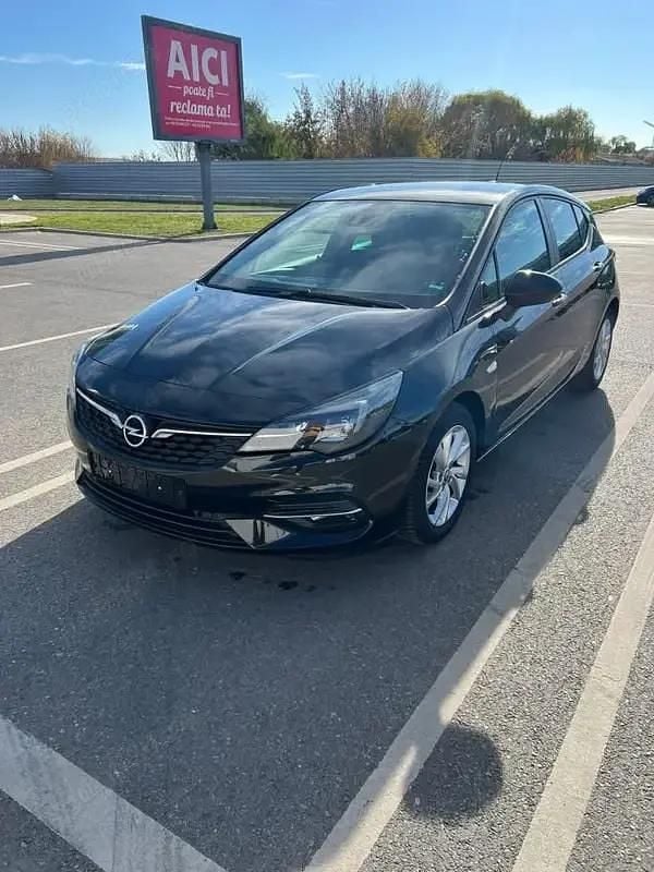 Utilizat 2020 Opel Astra Coupe | 7.500 EUR (Preț bun) - Imagine 1/4