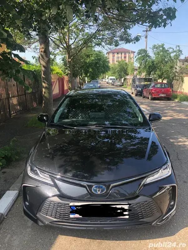 Utilizat 2024 Toyota Corolla Berlinǎ | 24.750 EUR - Imagine 1/4