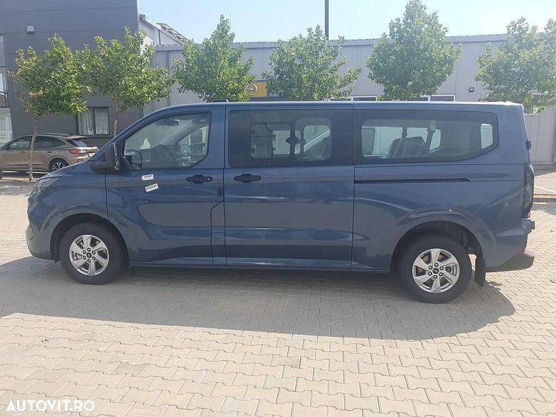 Albastru Nouă 2025 Ford Transit Custom Monovolum | 46.331 EUR - Imagine 1/4