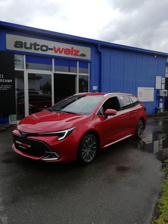 Utilizat 2023 Toyota Corolla Team | 34.317 EUR - Imagine 1/1