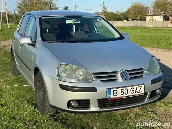 Gri Utilizat 2004 VW Golf V Hatchback | 2.300 EUR (Preț OK) - Imagine 1/4