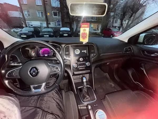 Utilizat 2019 Renault Mégane IV SE Break | 10.000 EUR (Preț OK) - Imagine 1/4