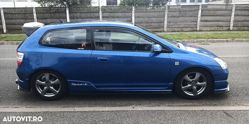 Second-hand Honda Civic Sport 110 CP (80 kW) 2005 Albastru Hatchback