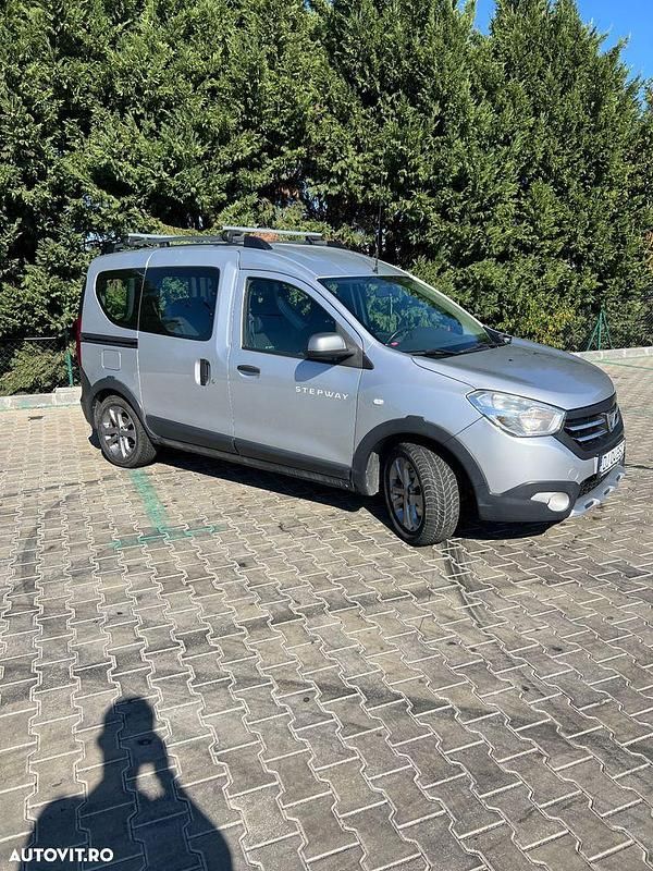 Second-hand Dacia Dokker Stepway 115 CP (84 kW) 2014 Culoaregri Monovolum
