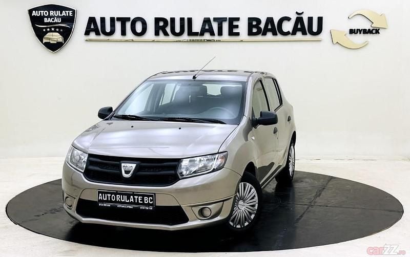 Utilizat 2014 Dacia Sandero Hatchback | 3.450 EUR (Preț OK) - Imagine 1/4