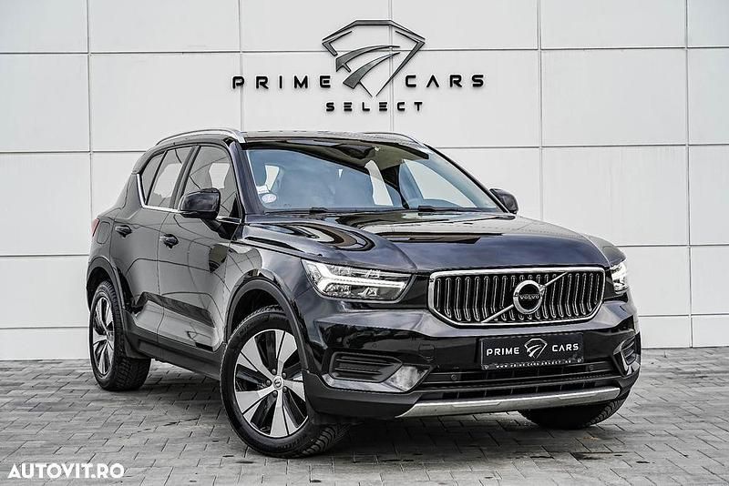 Negru Utilizat 2022 Volvo XC40 Inscription SUV | 20.994 EUR (Preț bun) - Imagine 1/4