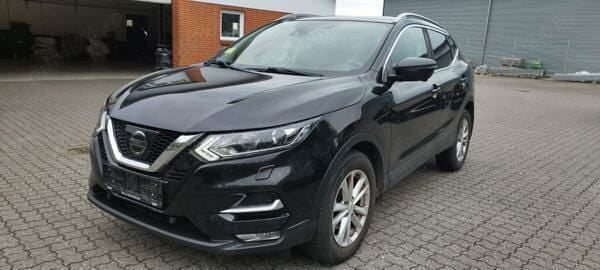 Negru Utilizat 2018 Nissan Qashqai SUV | 13.250 EUR (Preț OK) - Imagine 1/4