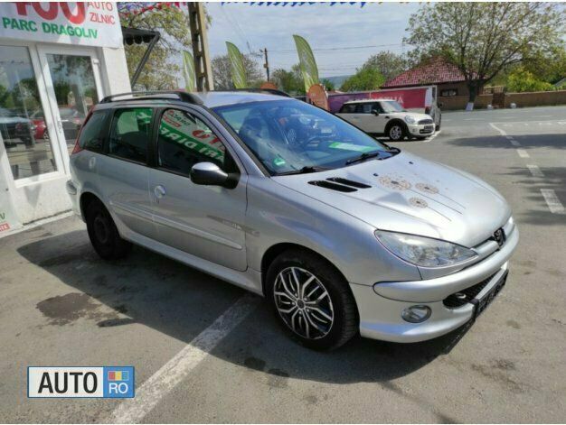 Argintiu Utilizat 2003 Peugeot 206 Berlinǎ | 1.699 EUR - Imagine 1/4