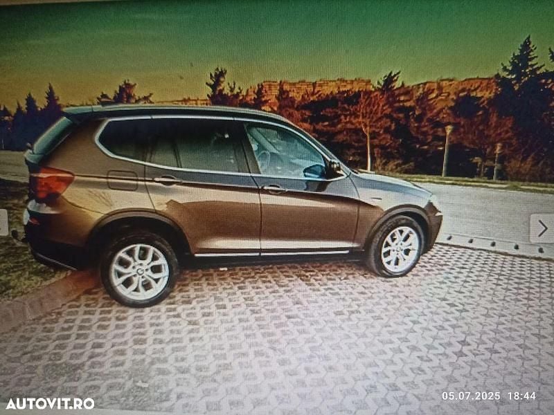 Culoaremaro Utilizat 2012 BMW X3 SUV | 9.500 EUR (Preț bun) - Imagine 1/4
