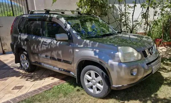 Utilizat 2007 Nissan X-Trail SUV | 6.500 EUR (Puțin scump) - Imagine 1/4