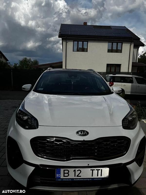 Culoarealb Utilizat 2021 Kia Sportage SUV | 18.500 EUR (Preț OK) - Imagine 1/4