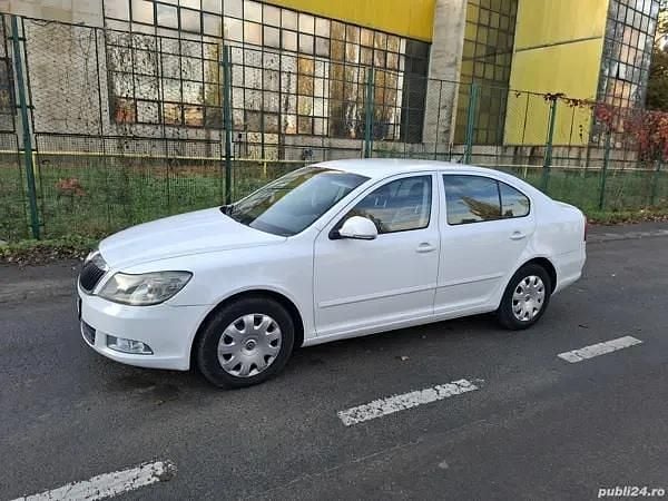 Utilizat 2010 Skoda Octavia Berlinǎ | 3.750 EUR (Preț OK) - Imagine 1/4