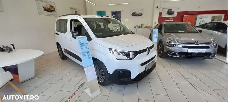 Alb Nouă 2024 Citroën Berlingo Feel Monovolum | 23.990 EUR - Imagine 1/4