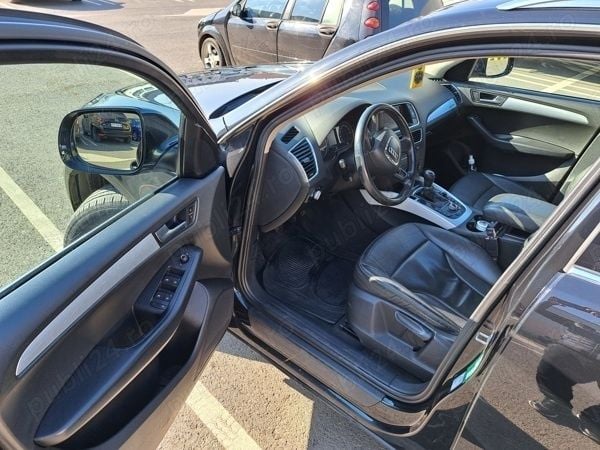 Second-hand Audi Q5 136 CP (100 kW) 2012 Negru SUV