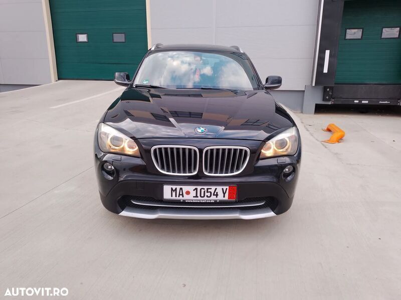 Negru Utilizat 2011 BMW X1 SUV | 7.290 EUR (Preț bun) - Imagine 1/4