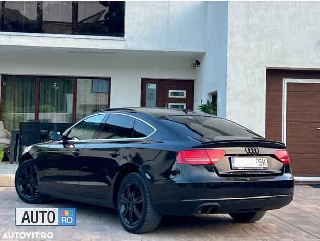 Second-hand Audi A5 Sport 140 CP (102 kW) 2010 Negru Coupe