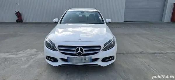 Second-hand Mercedes 220 240 CP (176 kW) 2016 Berlinǎ