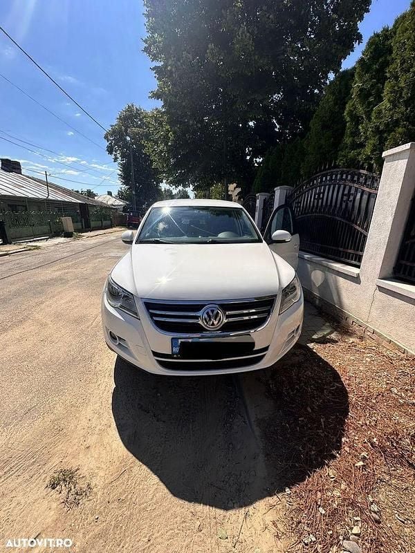 Culoarealb Utilizat 2010 VW Tiguan Trendline SUV | 7.200 EUR (Preț OK) - Imagine 1/4
