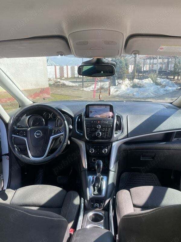 Utilizat 2014 Opel Zafira Monovolum | 7.500 EUR (Puțin scump) - Imagine 1/4
