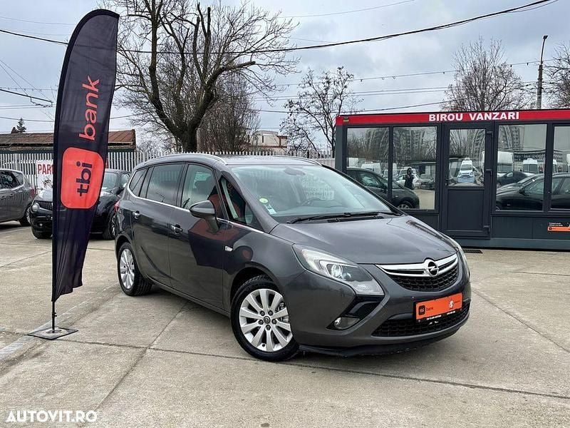 Culoaregri Second-hand 2012 Opel Zafira Monovolum | 5.650 EUR (Preț OK) - Imagine 1/4