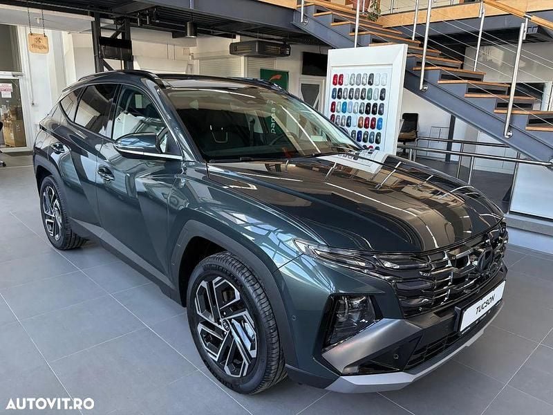 Culoarenegru Nouă 2025 Hyundai Tucson SUV | 40.400 EUR - Imagine 1/4