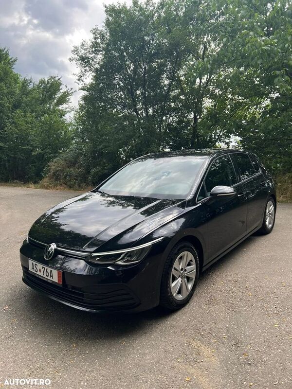 Negru Utilizat 2021 VW Golf VIII Comfortline | 17.900 EUR (Preț bun) - Imagine 1/4