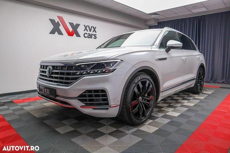 Culoarealb Utilizat 2021 VW Touareg Atmosphere SUV | 51.800 EUR (Puțin scump) - Imagine 1/4
