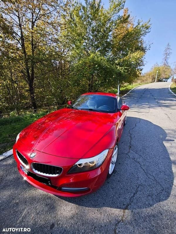 Second-hand BMW Z4 204 CP (150 kW) 2011 Culoarerosu Cabrio