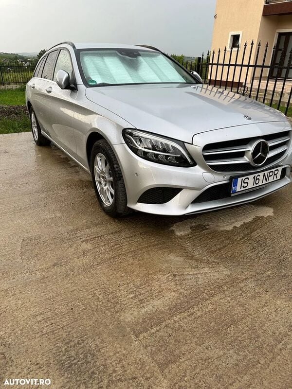 Gri Utilizat 2019 Mercedes C200 Break | 19.950 EUR (Preț OK) - Imagine 1/4