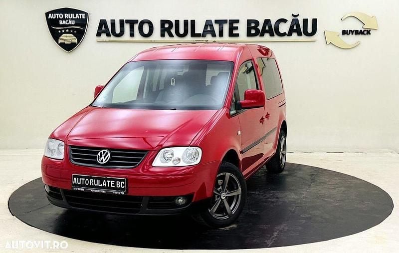 Second-hand VW Caddy 102 CP (75 kW) 2008 Culoarerosu Monovolum