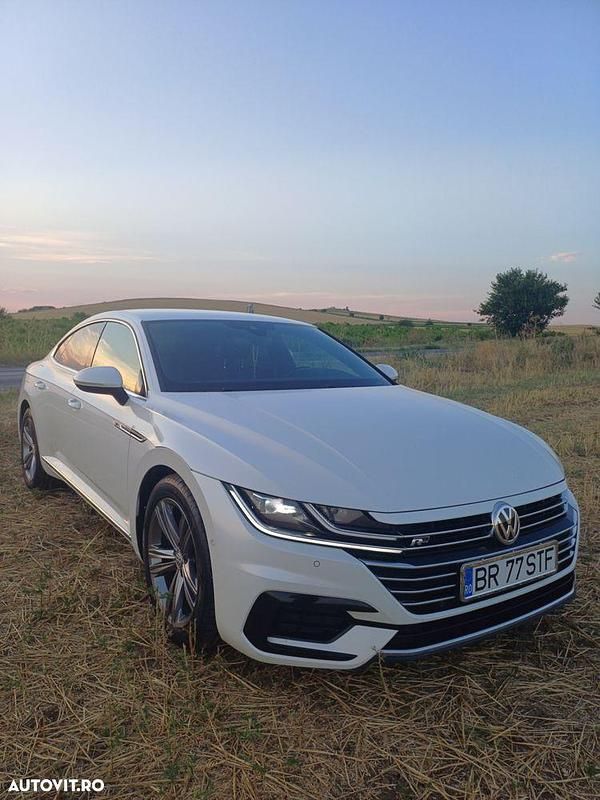 Culoarealb Utilizat 2020 VW Arteon R-line Berlinǎ | 23.500 EUR (Preț OK) - Imagine 1/4