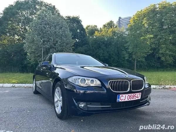 Albastru Utilizat 2012 BMW 520 Berlinǎ | 11.200 EUR (Super Preț) - Imagine 1/4