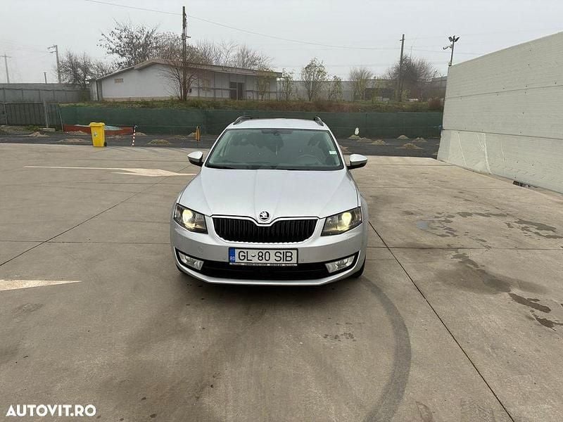 Second-hand Skoda Octavia Style 150 CP (110 kW) 2015 Culoaregri Hatchback