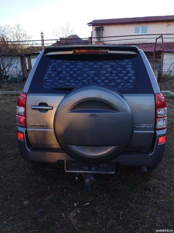 Utilizat 2005 Suzuki Grand Vitara SUV | 3.500 EUR - Imagine 1/4