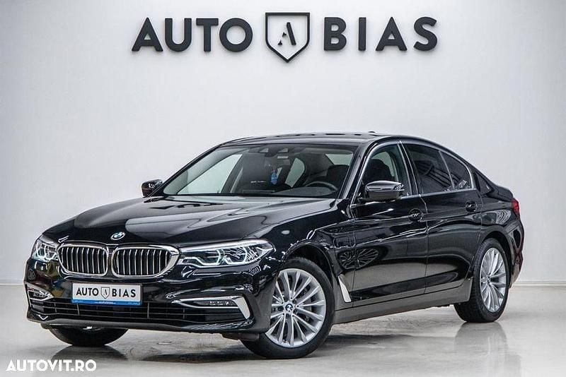 Culoarenegru Utilizat 2019 BMW 530e iPerformance Berlinǎ | 24.990 EUR - Imagine 1/4